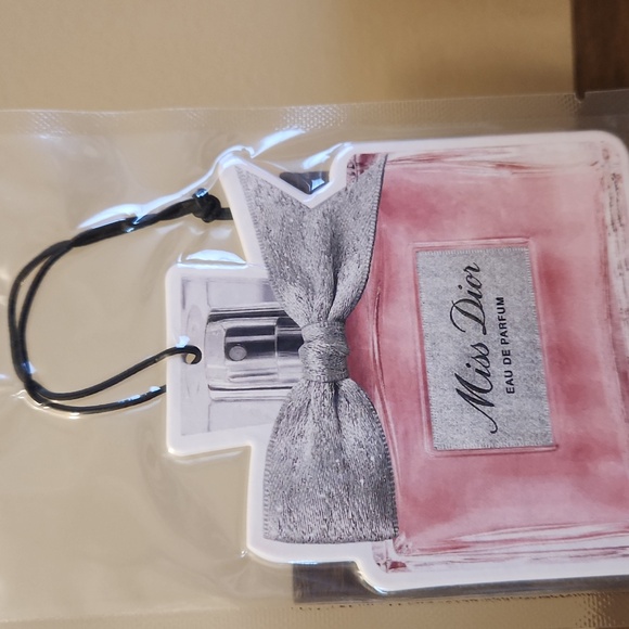 MISS DIOR SCENTED AIR FRESHENER - Picture 2 of 2